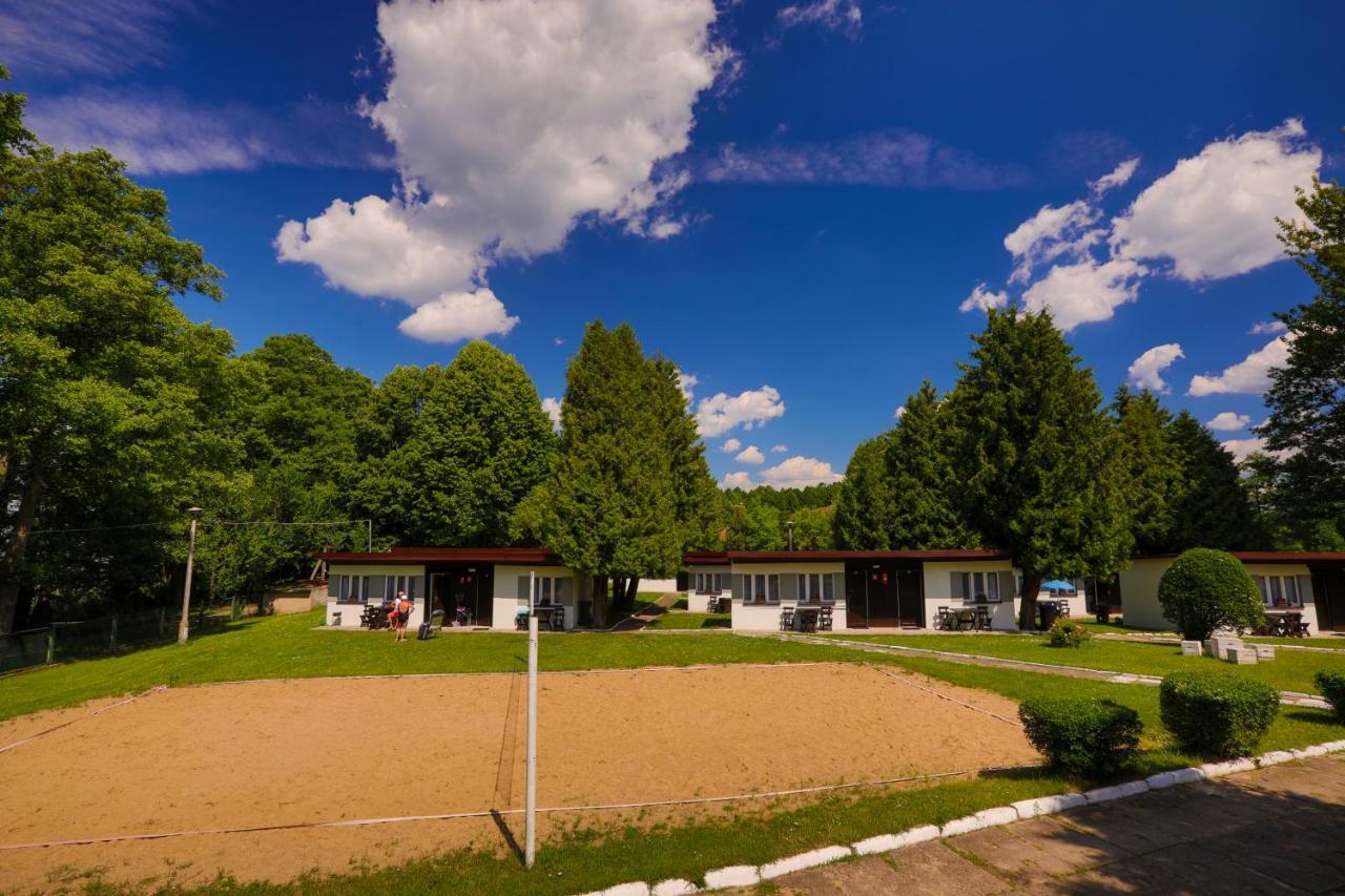 Osrodek Wypoczynkowy Dolomity Hotel Jedwabno Exterior photo